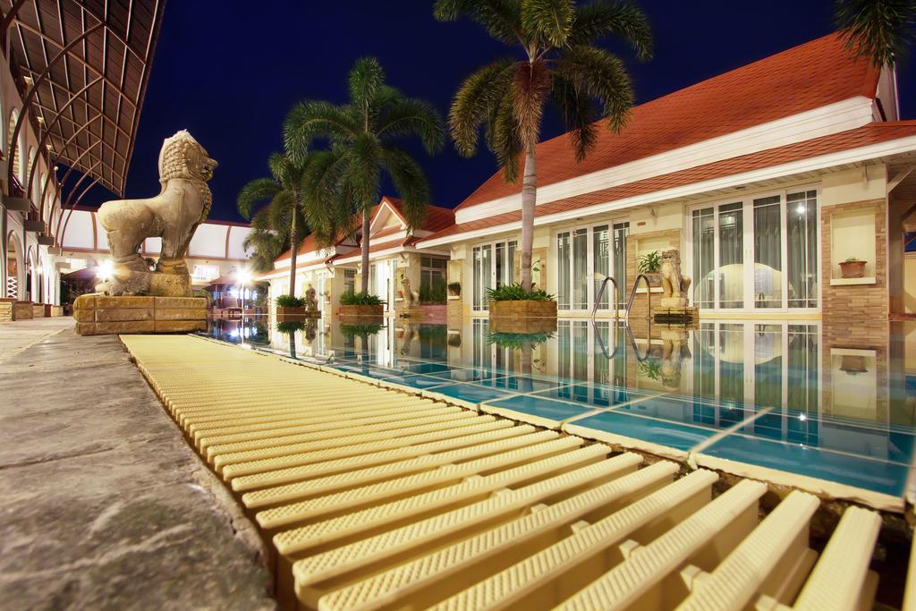 D Varee Xpress Hillside Hua Hin Ча-Ам Экстерьер фото