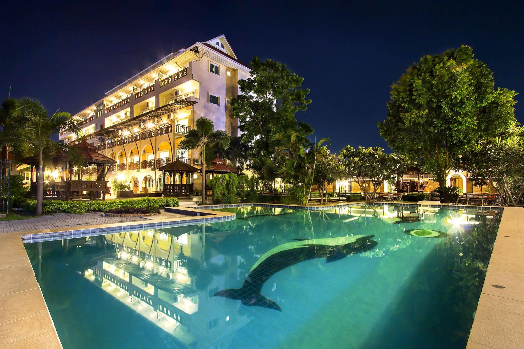 D Varee Xpress Hillside Hua Hin Ча-Ам Экстерьер фото